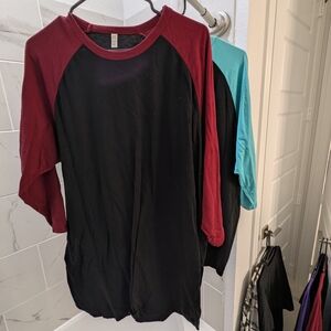 2 Raglan Shirts 3XL